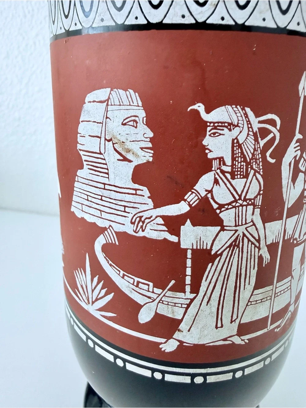 Vintage 1962 Jim Beam Cleopatra Decanter Bottle Egyptian Milk Glass Stopper 13